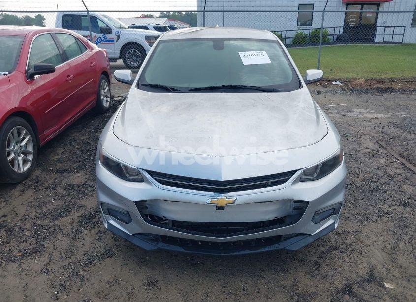 Photo 13 of 2018 Chevrolet Malibu LT (VIN 1G1ZD5ST5JF278853)