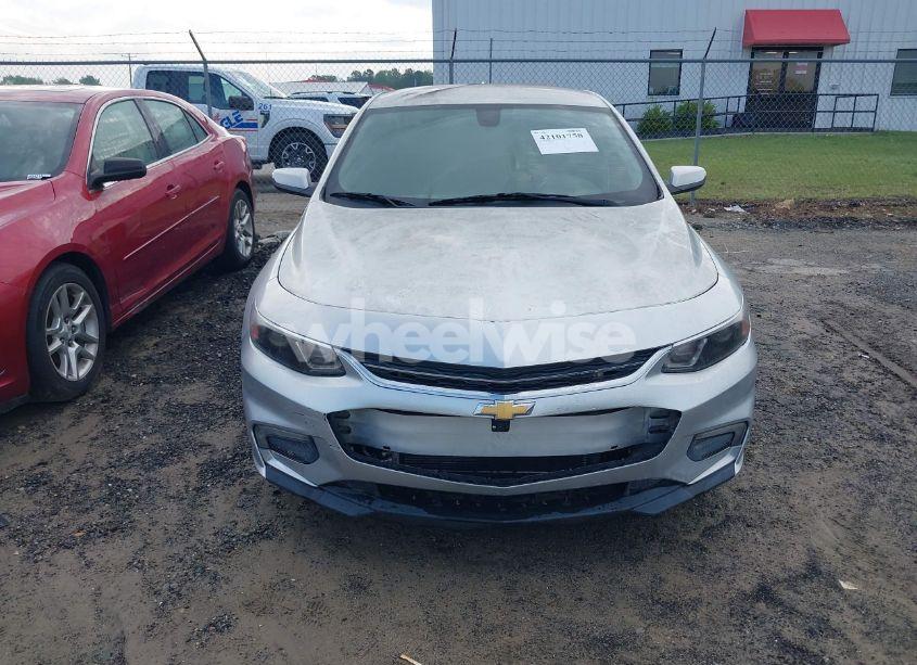 Photo 22 of 2018 Chevrolet Malibu LT (VIN 1G1ZD5ST5JF278853)