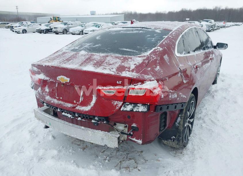 Photo 4 of 2018 Chevrolet Malibu LT (VIN 1G1ZD5ST5JF283468)
