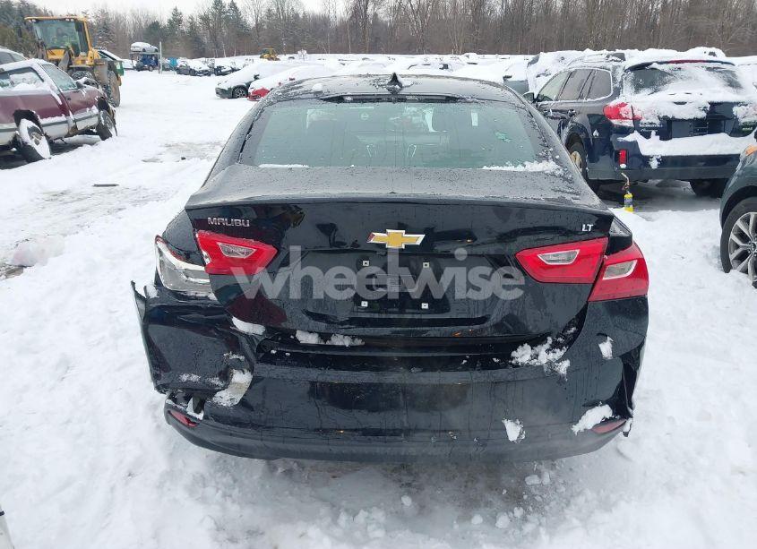 Photo 16 of 2018 Chevrolet Malibu LT (VIN 1G1ZD5ST5JF284944)