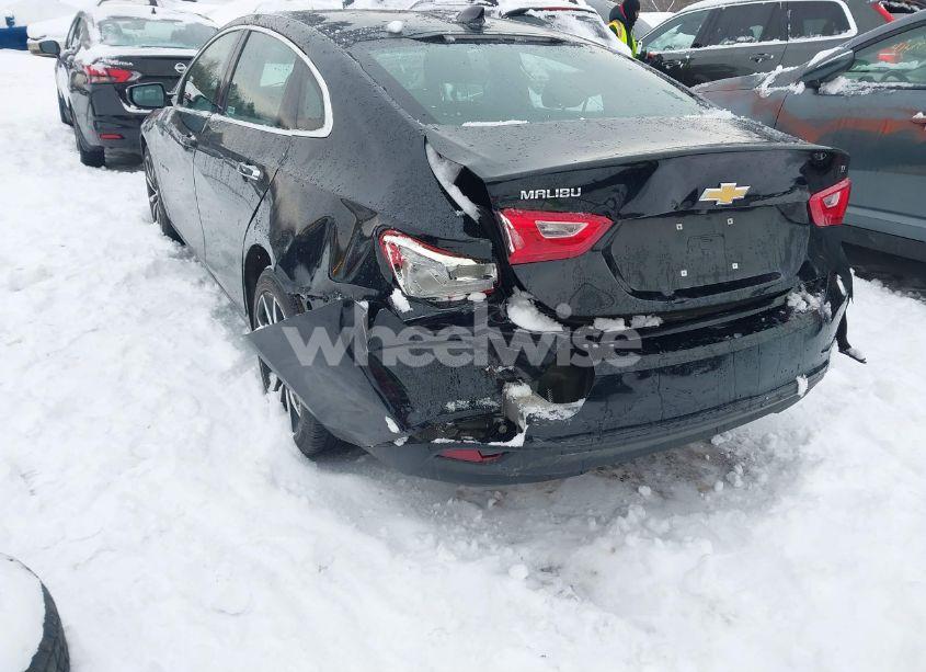 Photo 6 of 2018 Chevrolet Malibu LT (VIN 1G1ZD5ST5JF284944)