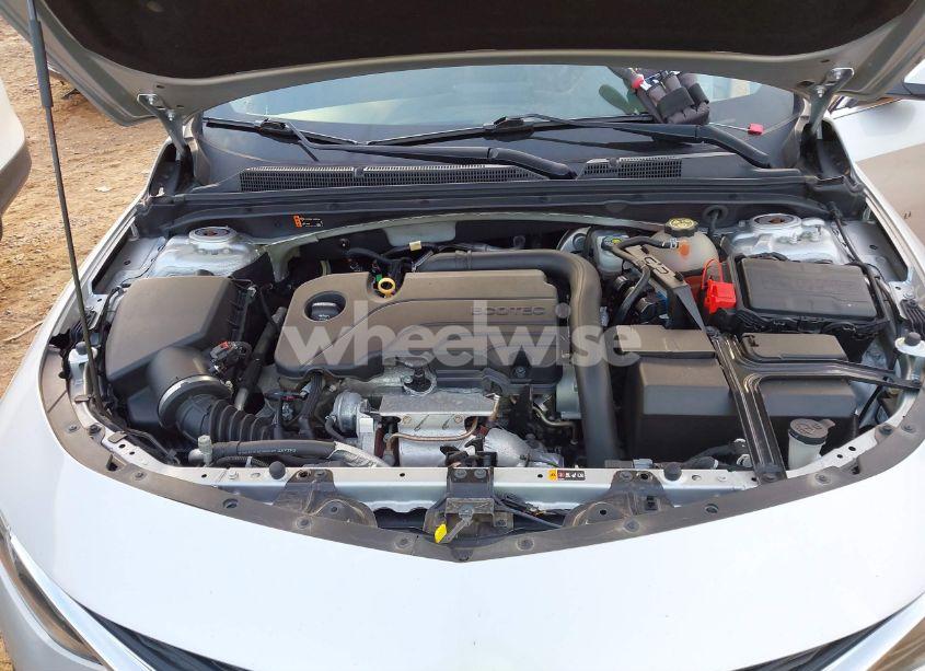 Photo 10 of 2019 Chevrolet Malibu LT (VIN 1G1ZD5ST5KF135564)