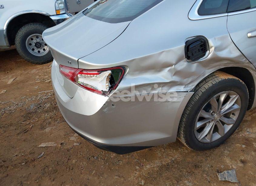 Photo 17 of 2019 Chevrolet Malibu LT (VIN 1G1ZD5ST5KF135564)