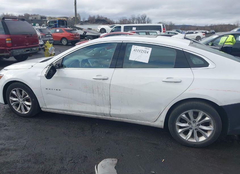 Photo 14 of 2019 Chevrolet Malibu LT (VIN 1G1ZD5ST5KF142059)