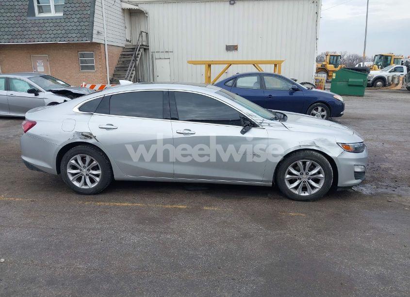 Photo 13 of 2019 Chevrolet Malibu LT (VIN 1G1ZD5ST5KF172288)