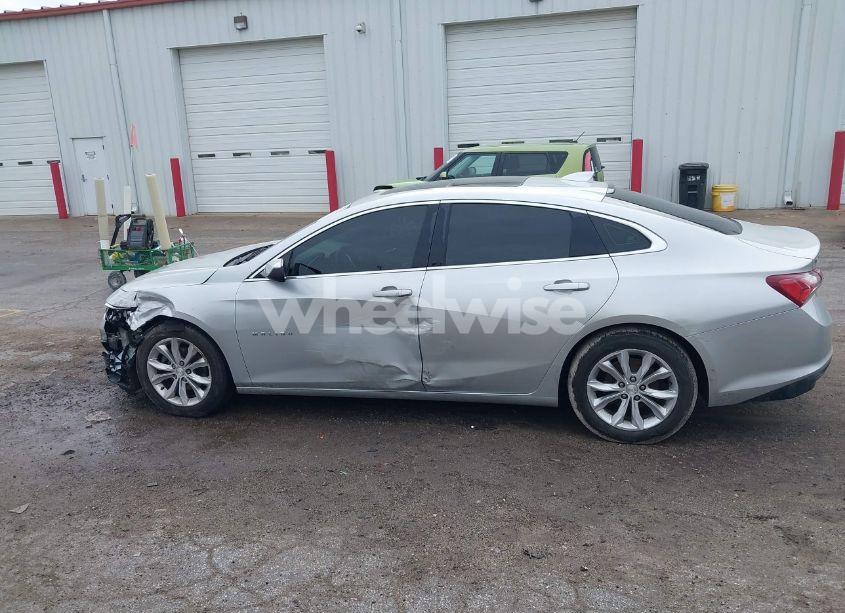 Photo 14 of 2019 Chevrolet Malibu LT (VIN 1G1ZD5ST5KF172288)