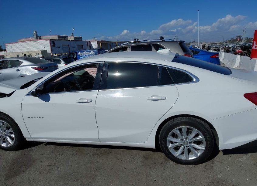 Photo 14 of 2019 Chevrolet Malibu LT (VIN 1G1ZD5ST5KF185767)