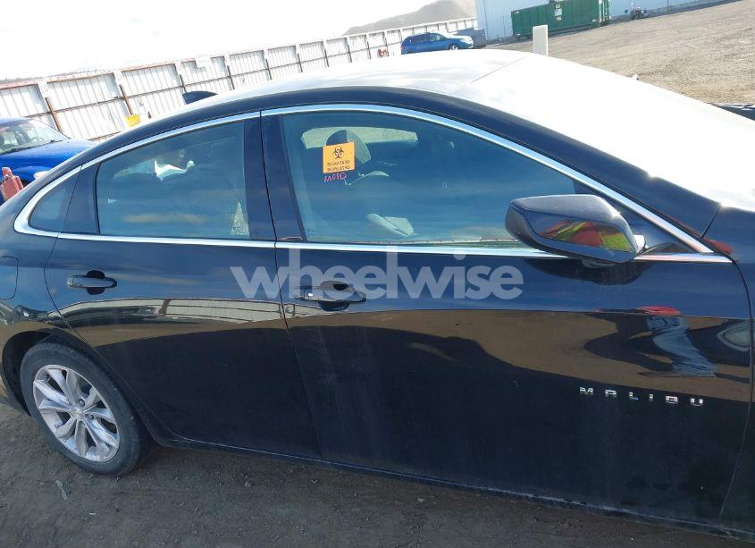 Photo 13 of 2020 Chevrolet Malibu FWD LT (VIN 1G1ZD5ST5LF040701)