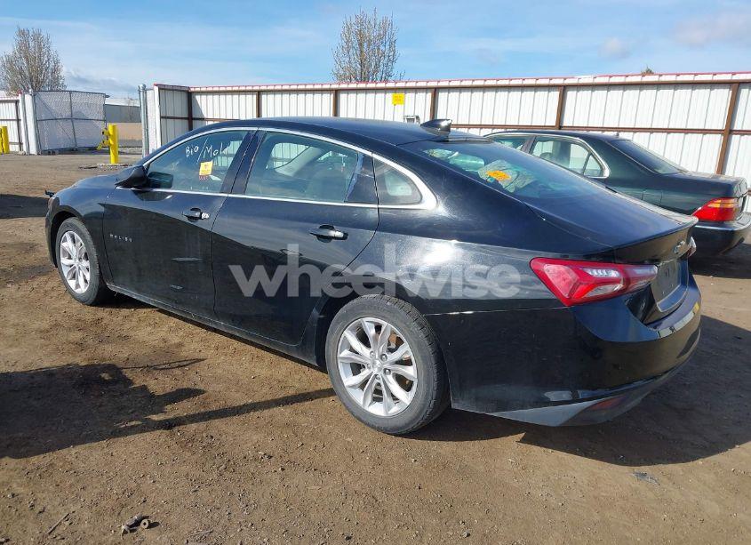 Photo 3 of 2020 Chevrolet Malibu FWD LT (VIN 1G1ZD5ST5LF040701)