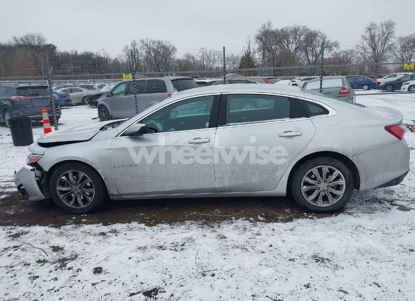Photo 14 of 2020 Chevrolet Malibu FWD LT (VIN 1G1ZD5ST5LF051911)