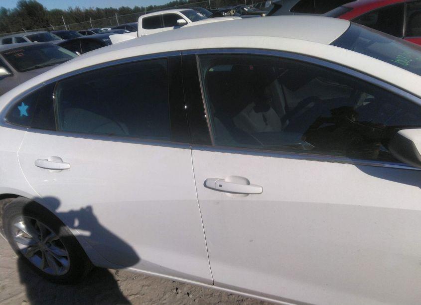 Photo 13 of 2020 Chevrolet Malibu FWD LT (VIN 1G1ZD5ST5LF054775)