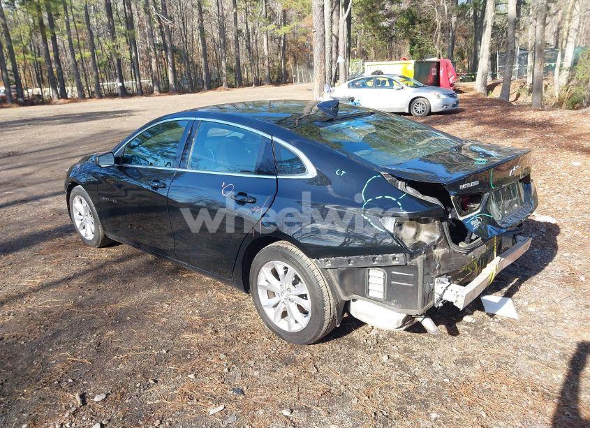 Photo 3 of 2020 Chevrolet Malibu FWD LT (VIN 1G1ZD5ST5LF055165)