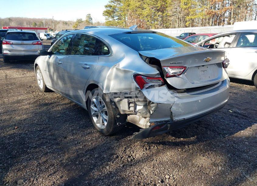 Photo 3 of 2020 Chevrolet Malibu FWD LT (VIN 1G1ZD5ST5LF059488)