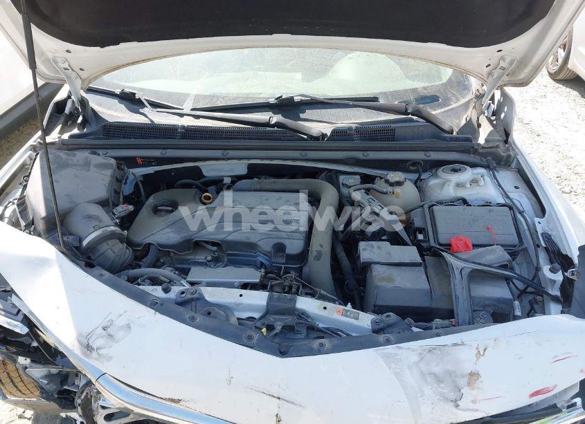 Photo 10 of 2020 Chevrolet Malibu FWD LT (VIN 1G1ZD5ST5LF063881)