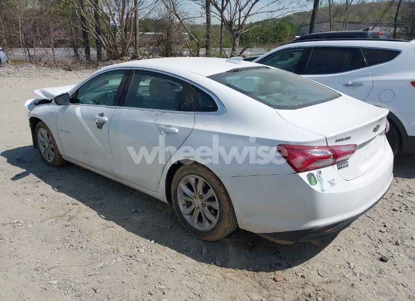 Photo 3 of 2020 Chevrolet Malibu FWD LT (VIN 1G1ZD5ST5LF063881)