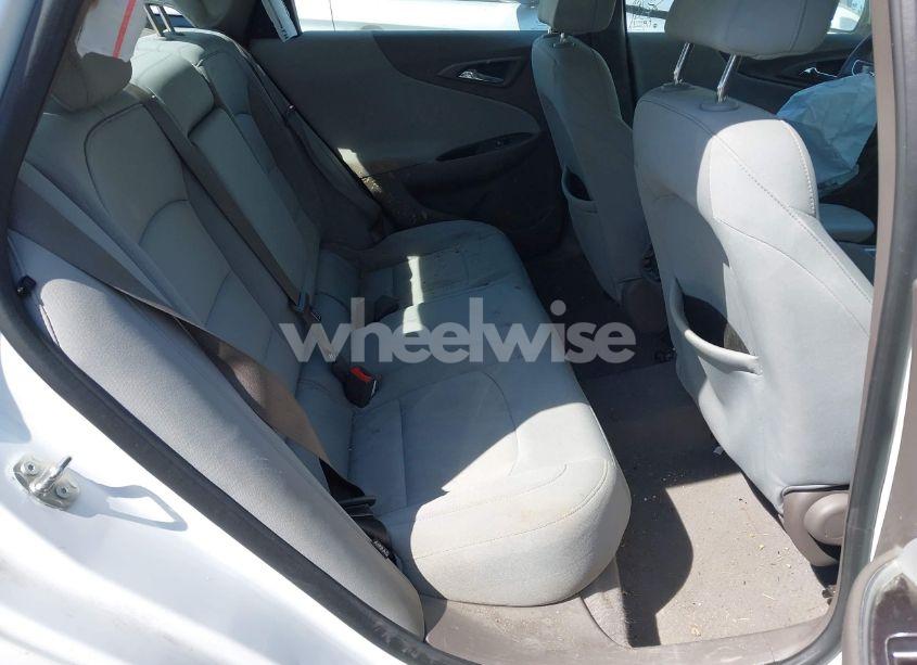 Photo 8 of 2020 Chevrolet Malibu FWD LT (VIN 1G1ZD5ST5LF063881)