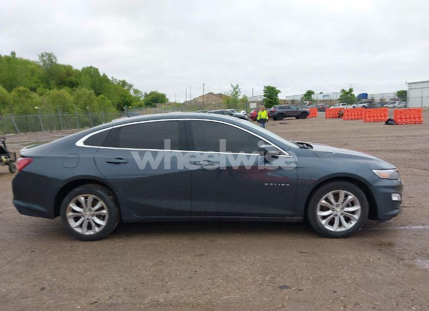 Photo 13 of 2020 Chevrolet Malibu FWD LT (VIN 1G1ZD5ST5LF082690)