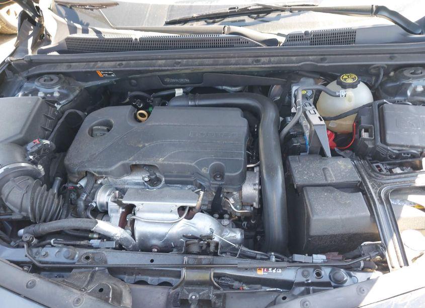 Photo 10 of 2020 Chevrolet Malibu FWD LT (VIN 1G1ZD5ST5LF091194)