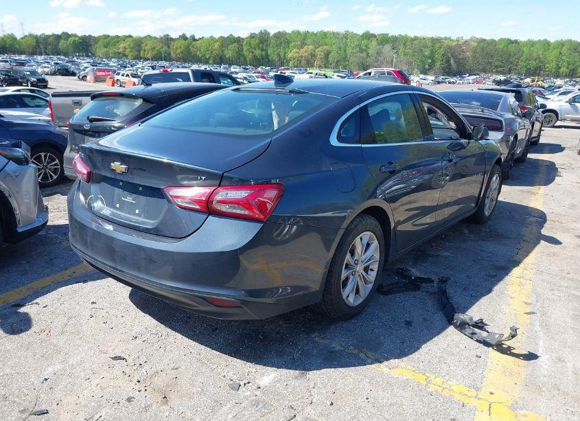Photo 4 of 2020 Chevrolet Malibu FWD LT (VIN 1G1ZD5ST5LF091194)