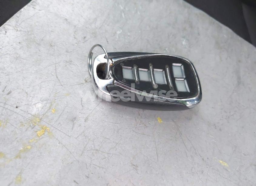 Photo 11 of 2020 Chevrolet Malibu FWD LT (VIN 1G1ZD5ST5LF092023)