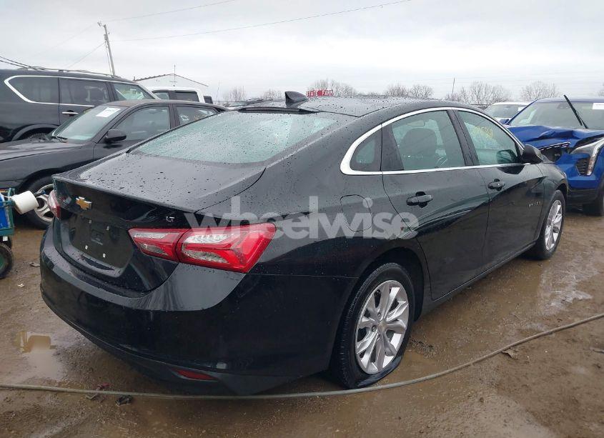 Photo 4 of 2020 Chevrolet Malibu FWD LT (VIN 1G1ZD5ST5LF092023)