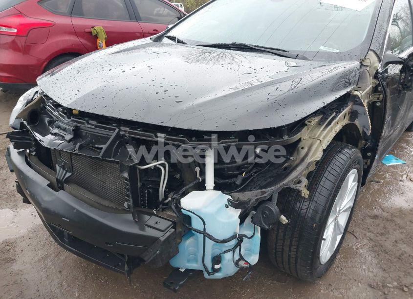 Photo 6 of 2020 Chevrolet Malibu FWD LT (VIN 1G1ZD5ST5LF092023)