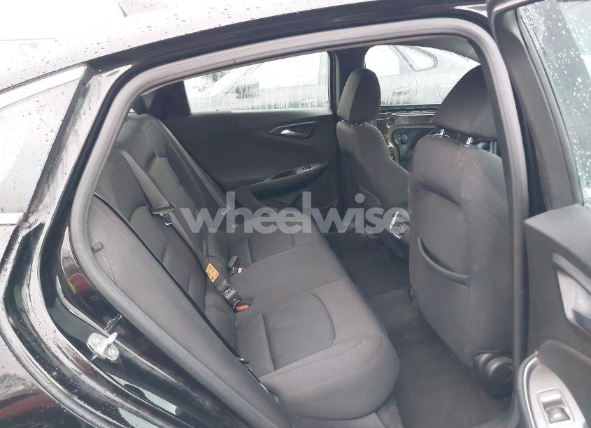 Photo 8 of 2020 Chevrolet Malibu FWD LT (VIN 1G1ZD5ST5LF092023)