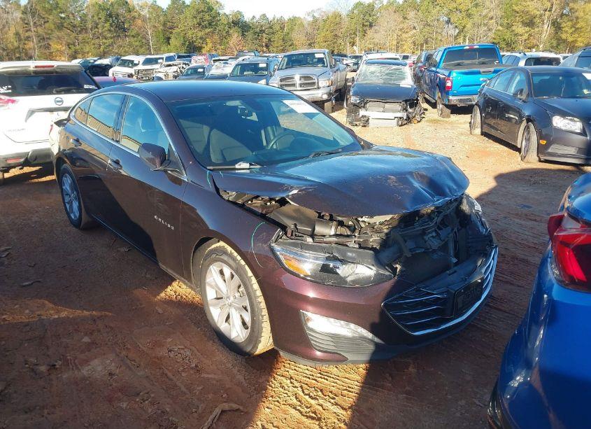 2020 Chevrolet Malibu FWD LT (VIN 1G1ZD5ST5LF103313) main photo