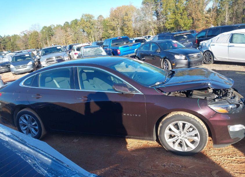 Photo 13 of 2020 Chevrolet Malibu FWD LT (VIN 1G1ZD5ST5LF103313)