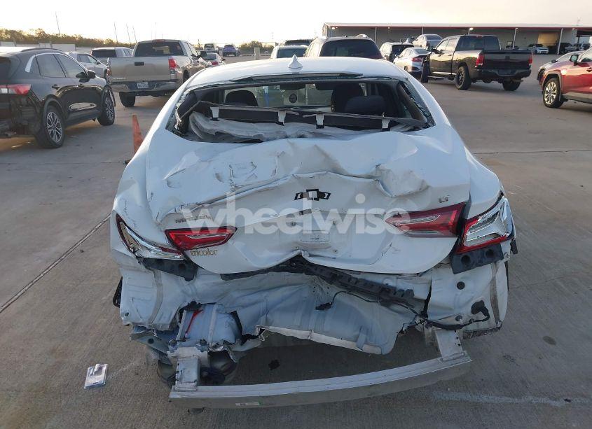 Photo 16 of 2020 Chevrolet Malibu FWD LT (VIN 1G1ZD5ST5LF105109)