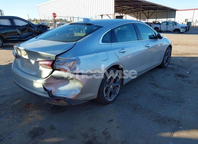Photo 4 of 2020 Chevrolet Malibu FWD LT (VIN 1G1ZD5ST5LF106714)
