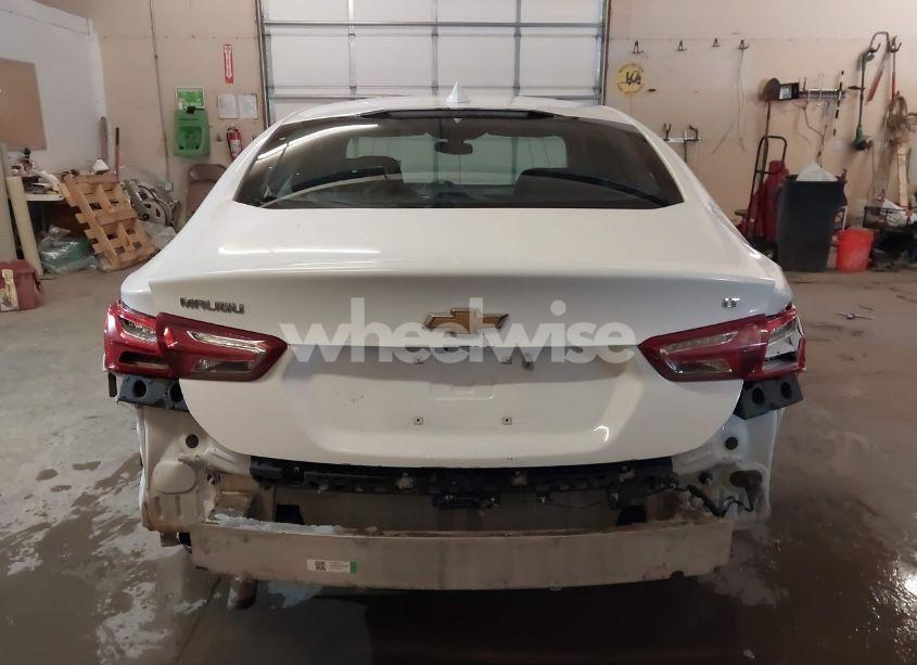 Photo 16 of 2021 Chevrolet Malibu FWD LT (VIN 1G1ZD5ST5MF010969)