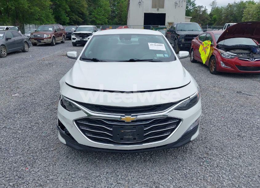 Photo 12 of 2021 Chevrolet Malibu FWD LT (VIN 1G1ZD5ST5MF013015)