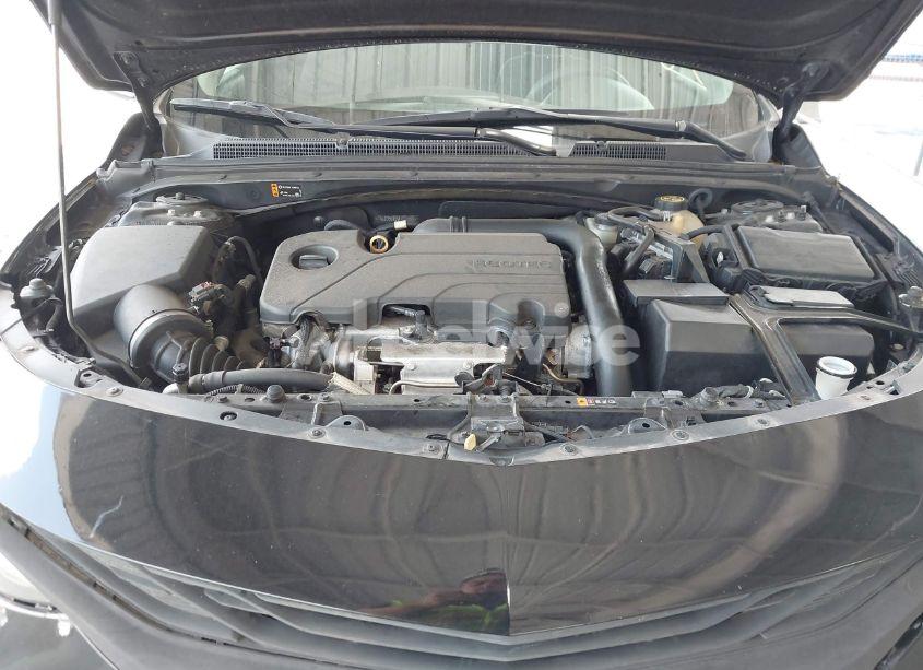 Photo 10 of 2021 Chevrolet Malibu FWD LT (VIN 1G1ZD5ST5MF031949)