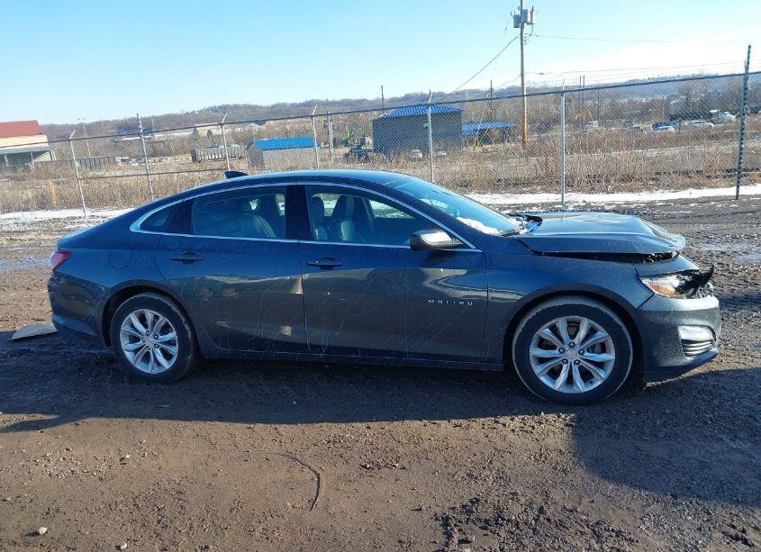 Photo 13 of 2021 Chevrolet Malibu FWD LT (VIN 1G1ZD5ST5MF033099)