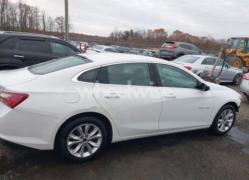 Photo 14 of 2021 Chevrolet Malibu FWD LT (VIN 1G1ZD5ST5MF065499)