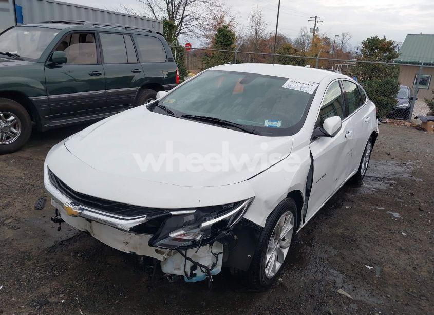 Photo 6 of 2021 Chevrolet Malibu FWD LT (VIN 1G1ZD5ST5MF065499)