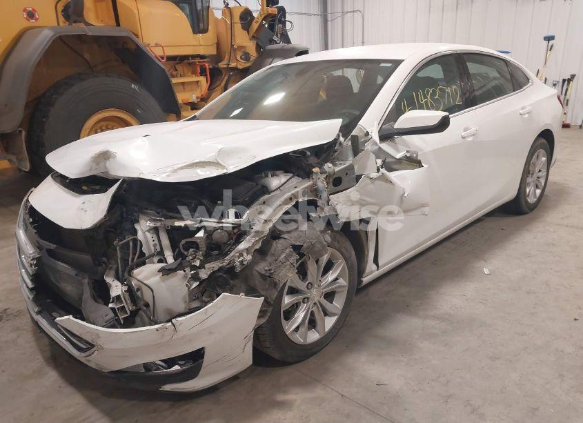 Photo 2 of 2021 Chevrolet Malibu FWD LT (VIN 1G1ZD5ST5MF078012)