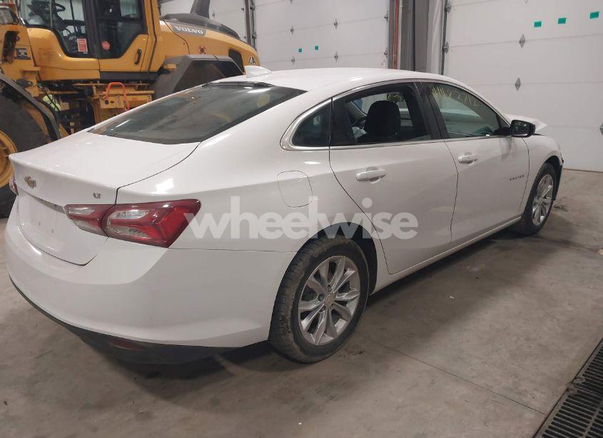 Photo 4 of 2021 Chevrolet Malibu FWD LT (VIN 1G1ZD5ST5MF078012)