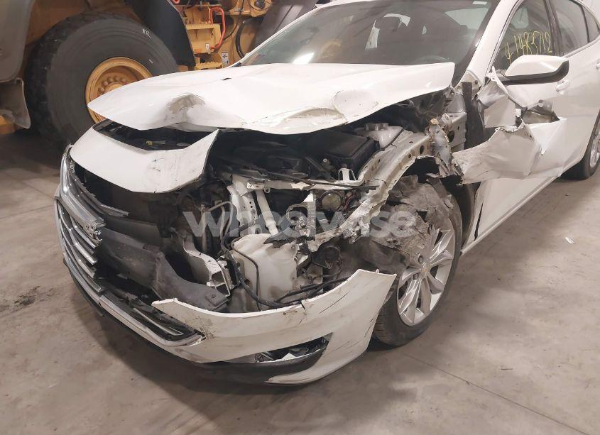 Photo 6 of 2021 Chevrolet Malibu FWD LT (VIN 1G1ZD5ST5MF078012)