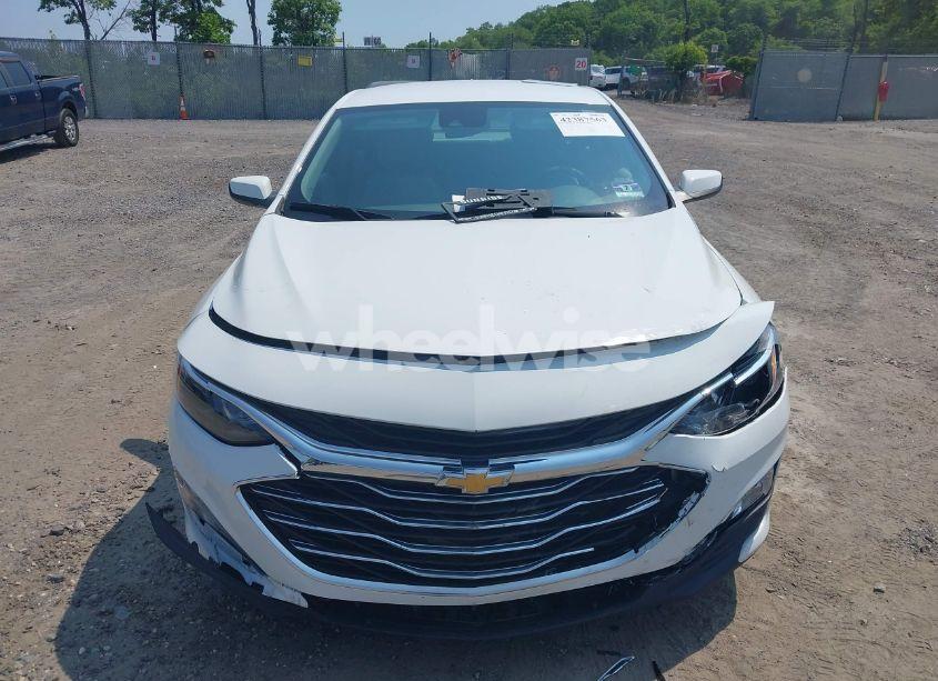 Photo 12 of 2022 Chevrolet Malibu FWD LT (VIN 1G1ZD5ST5NF101726)
