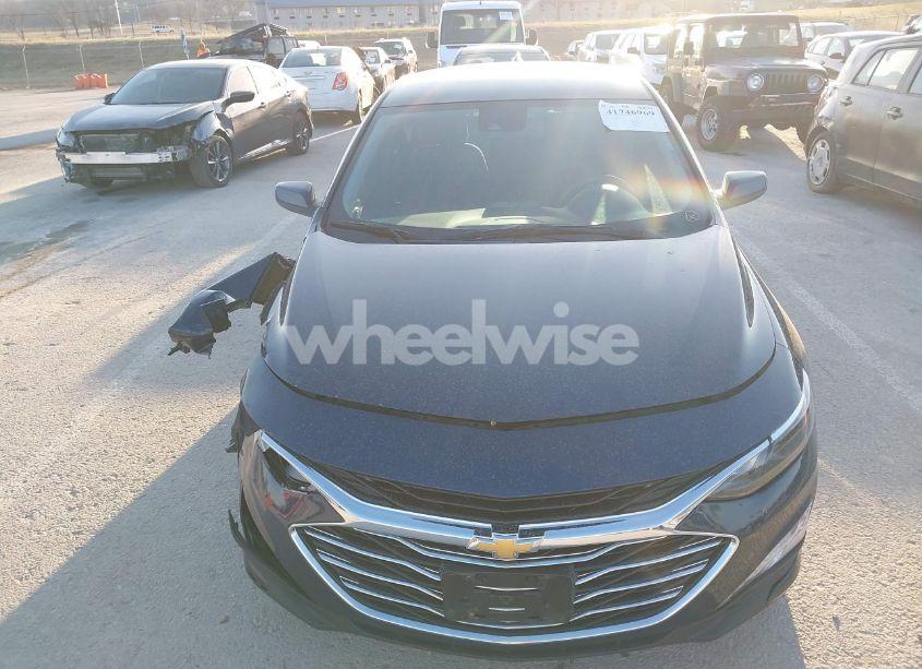 Photo 12 of 2022 Chevrolet Malibu FWD LT (VIN 1G1ZD5ST5NF104772)