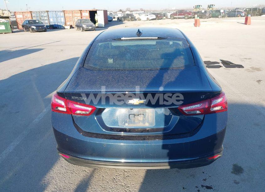 Photo 16 of 2022 Chevrolet Malibu FWD LT (VIN 1G1ZD5ST5NF104772)