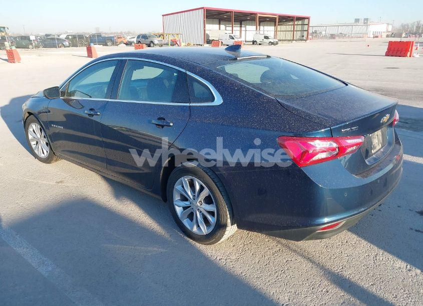 Photo 3 of 2022 Chevrolet Malibu FWD LT (VIN 1G1ZD5ST5NF104772)