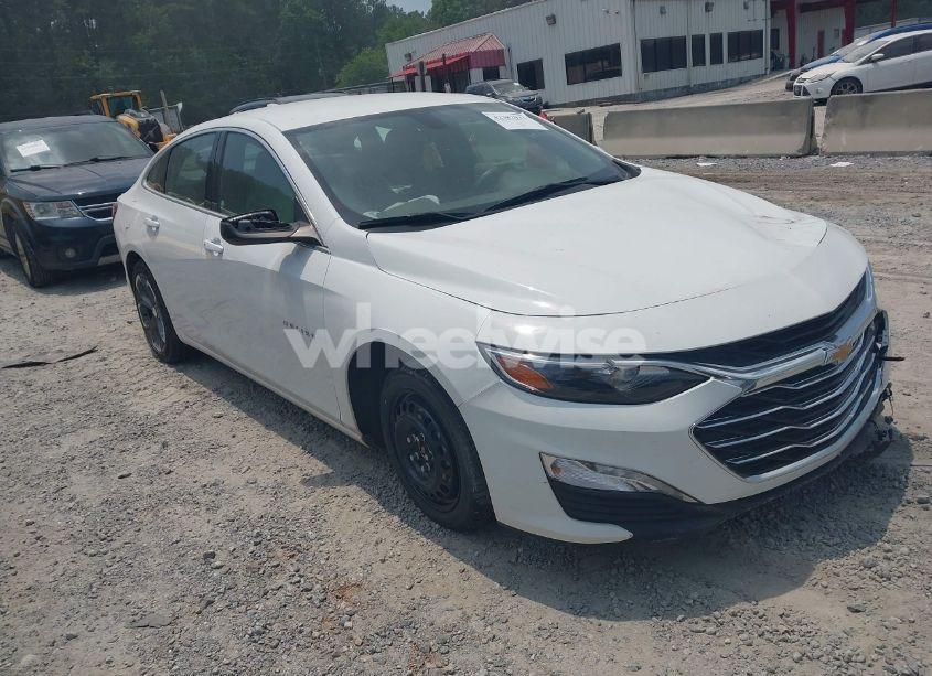 2022 Chevrolet Malibu FWD LT (VIN 1G1ZD5ST5NF107140) main photo