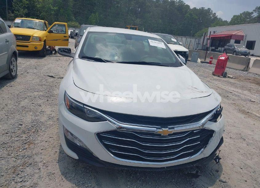 Photo 12 of 2022 Chevrolet Malibu FWD LT (VIN 1G1ZD5ST5NF107140)