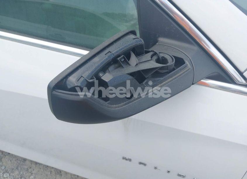 Photo 17 of 2022 Chevrolet Malibu FWD LT (VIN 1G1ZD5ST5NF107140)