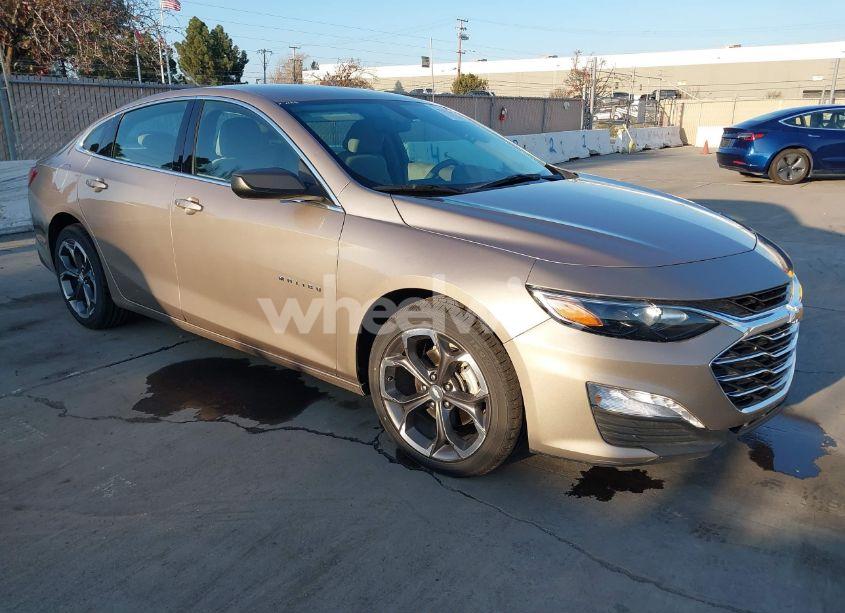 2022 Chevrolet Malibu FWD LT (VIN 1G1ZD5ST5NF112046) main photo