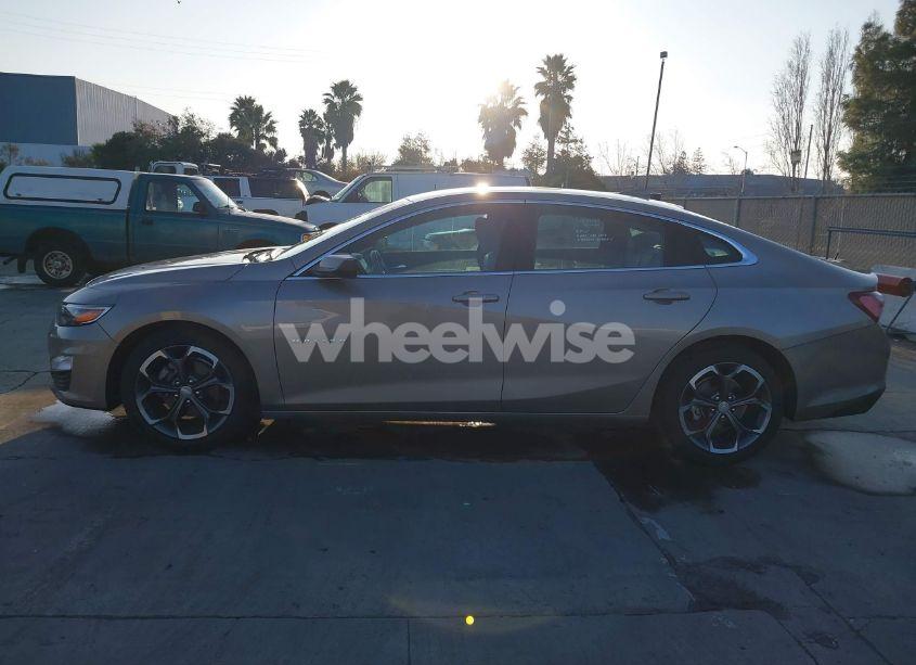 Photo 14 of 2022 Chevrolet Malibu FWD LT (VIN 1G1ZD5ST5NF112046)