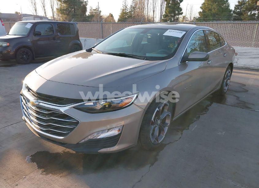Photo 6 of 2022 Chevrolet Malibu FWD LT (VIN 1G1ZD5ST5NF112046)